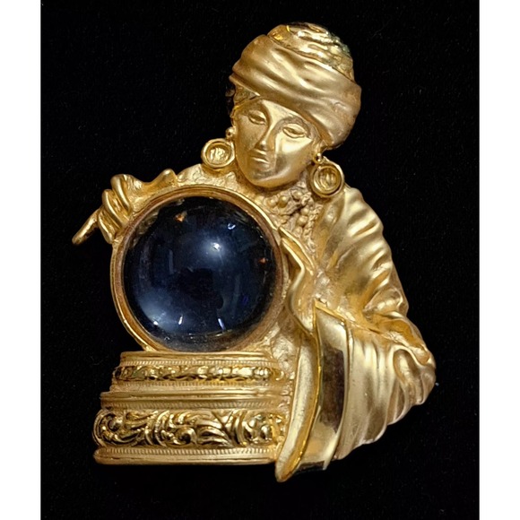 JJ Jonette Jewelry - Vintage J.J. Jonette Fortune Teller Brooch